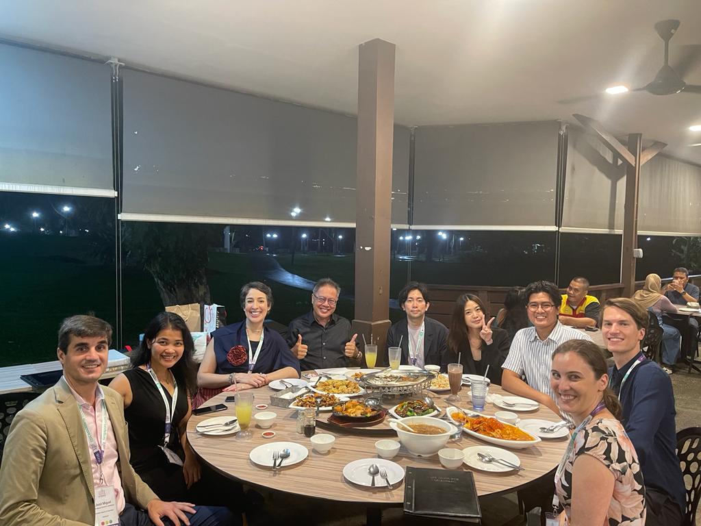 Delegates from Uruguay, Cambodia, Brazil, Singapore, Japan, Taiwan, Netherlands and the United States trying local zichar food and seafood delights