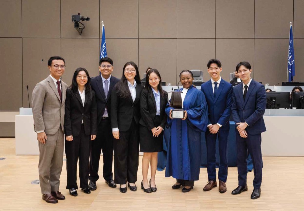 A Singapore team at the ICC Moot in The Hague